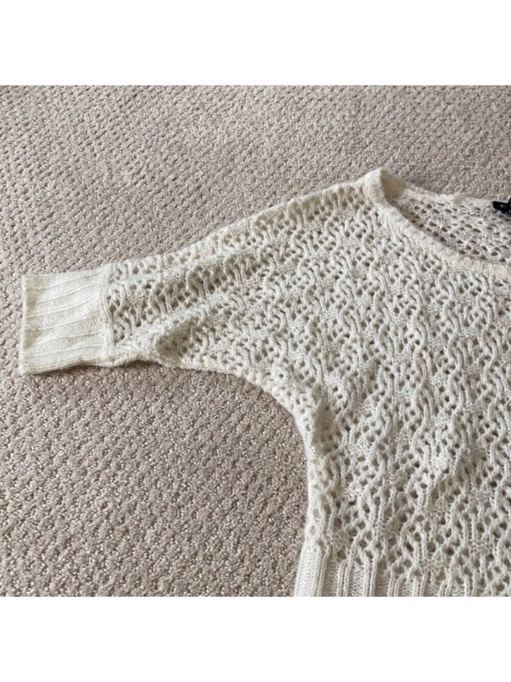 White Sweater - Picture 3 of 10